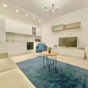 Apartamento Elegance Duomo, Milán