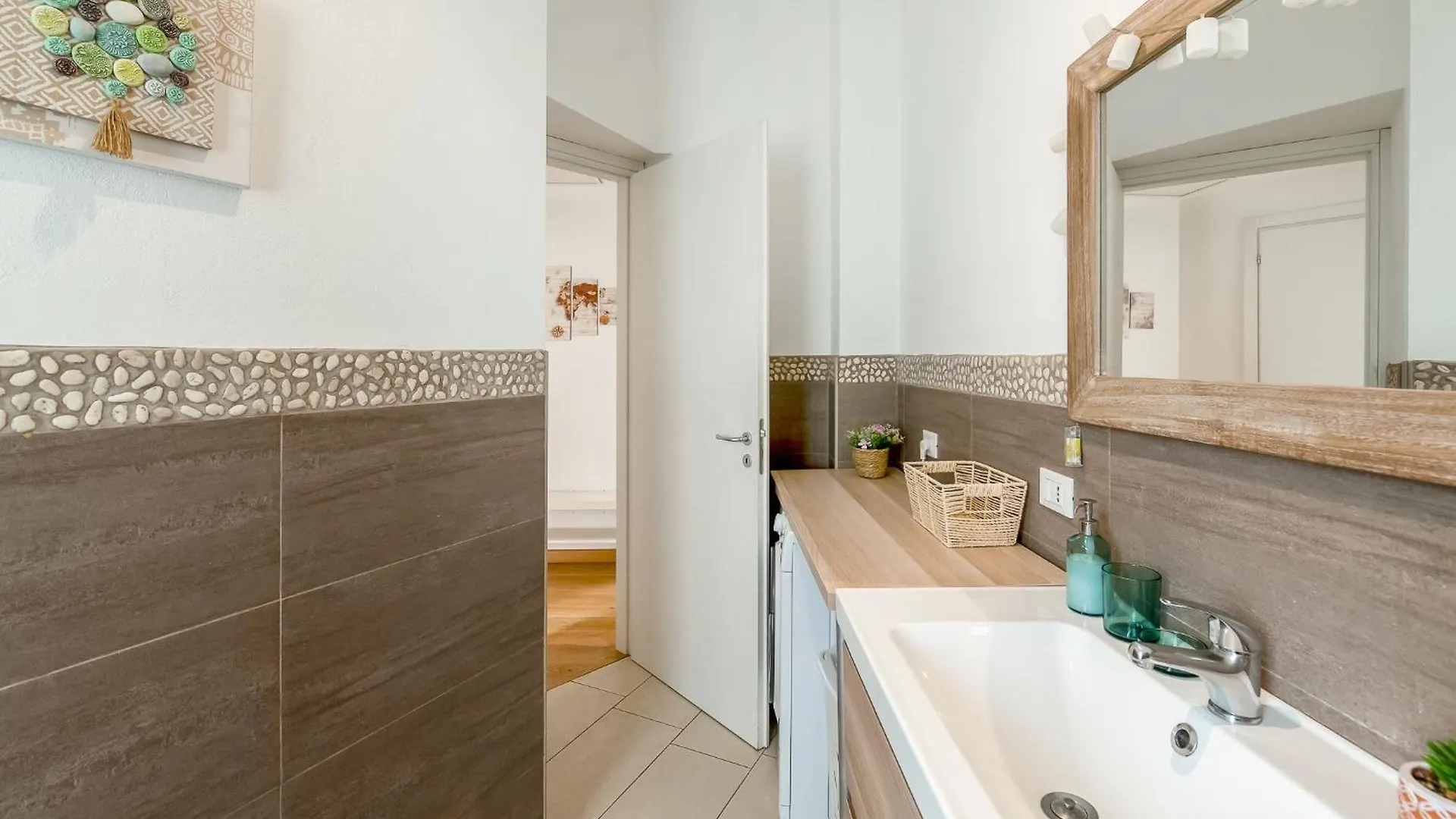 Favola House Isola Apartment Milan 0*,