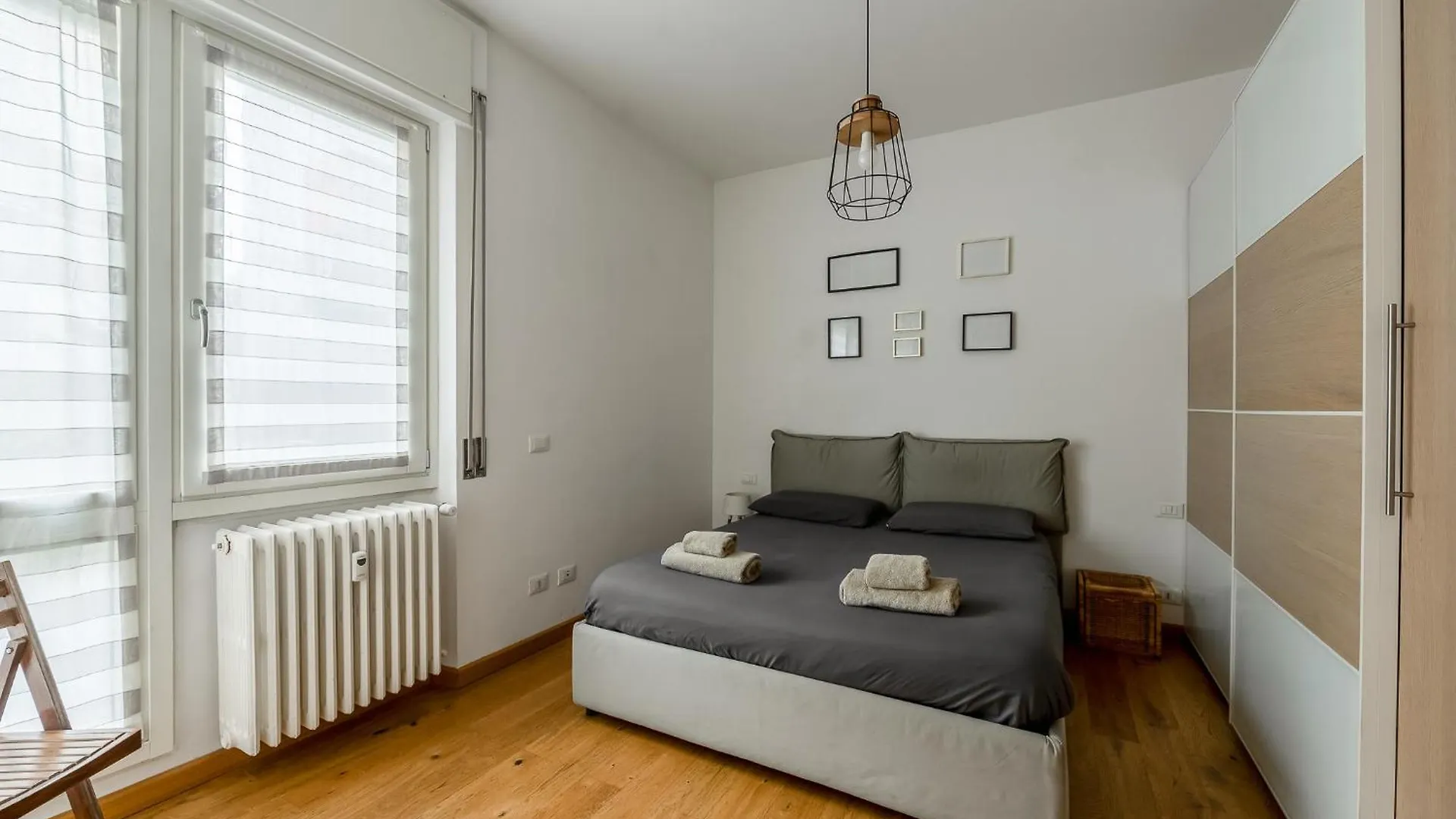 Favola House Isola Apartment Milan