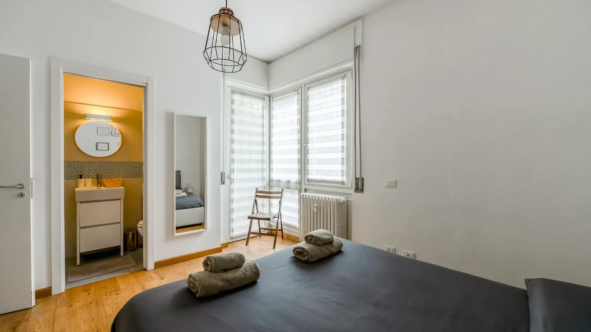Favola House Isola Apartment Milan 0*,  Italy