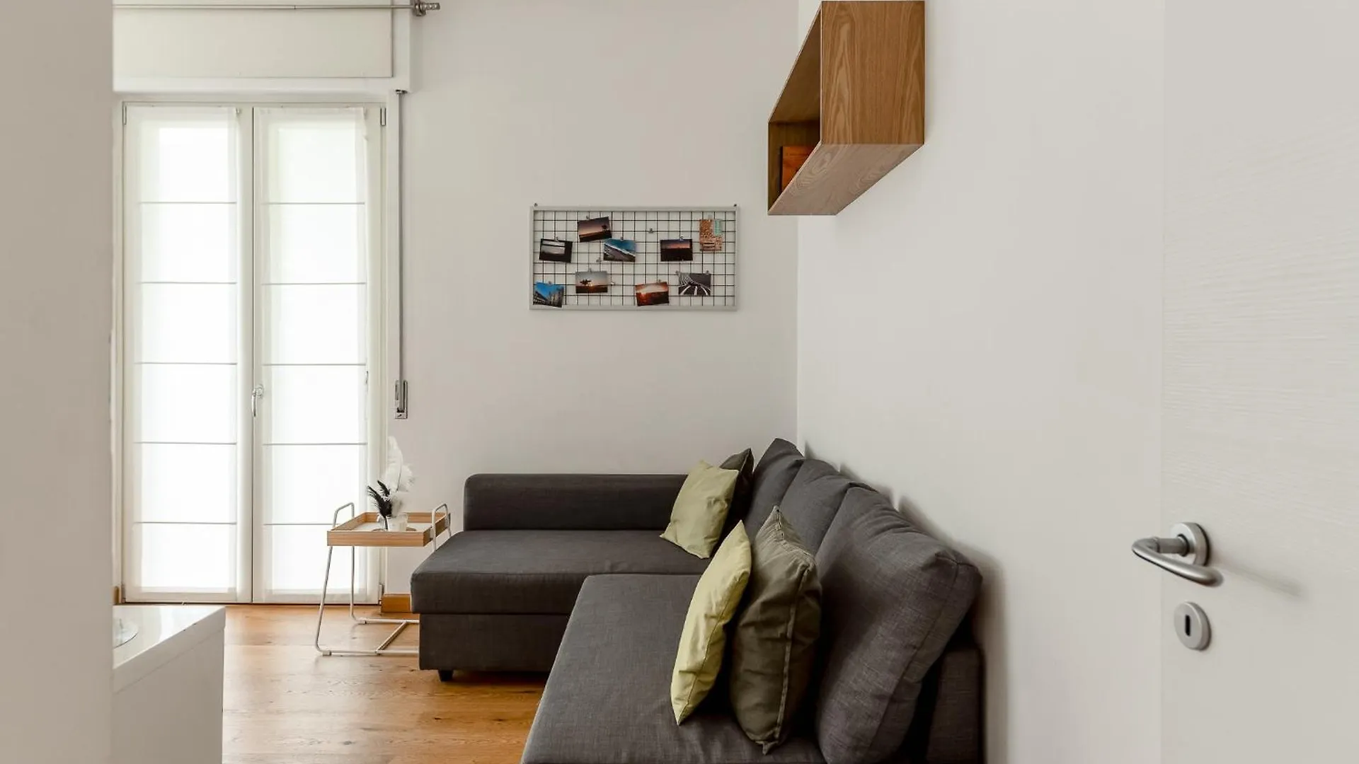 Favola House Isola Apartment Milan