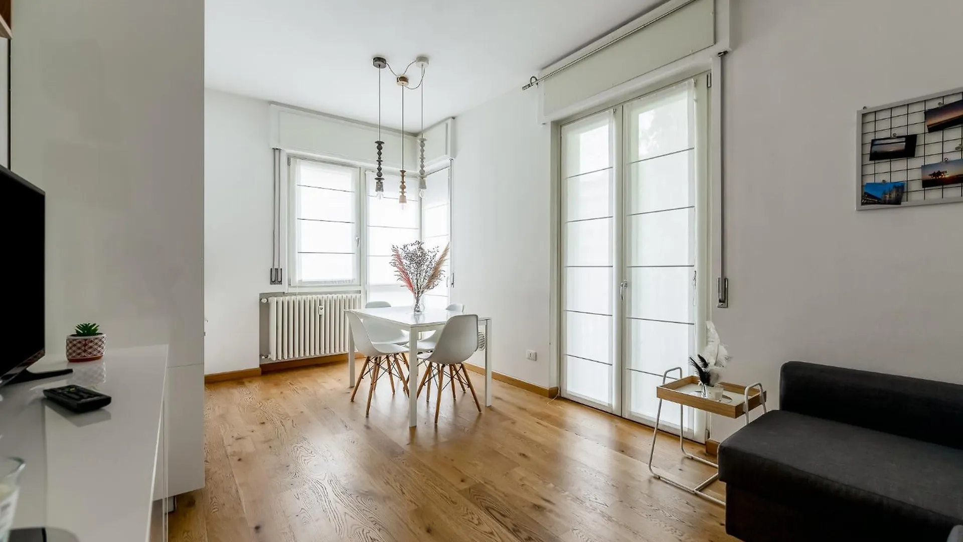Favola House Isola Apartment Milan